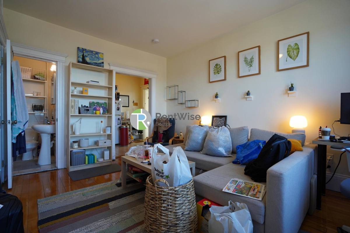 Apartment for rent at 1216 Commonwealth Ave #14, Allston, MA 02134
