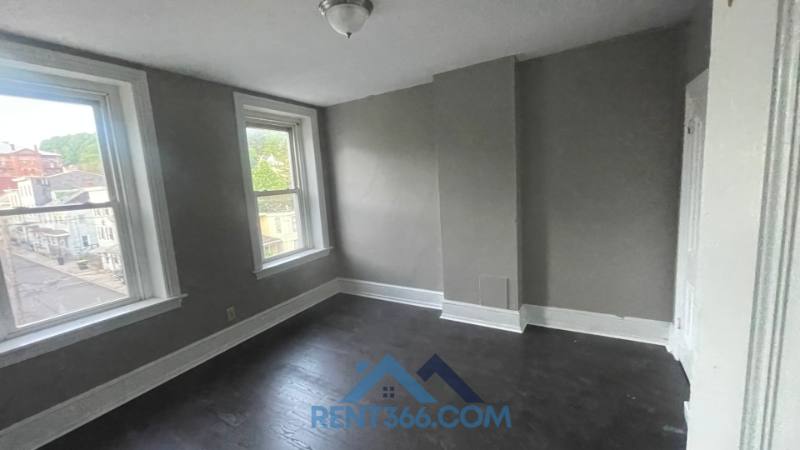 Apartment for rent at 101 N George St #1, Pottsville, PA 17901
