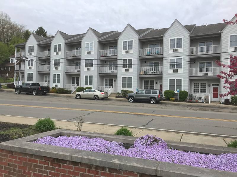 Apartment for rent at 101 Spring St, Oil City, PA 16301