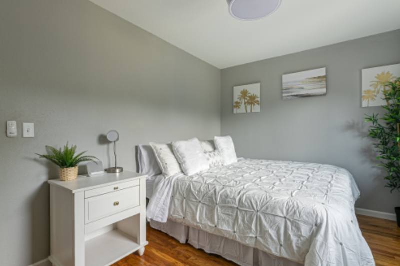 House for rent at 5435 N Columbia Blvd, Portland, OR 97203