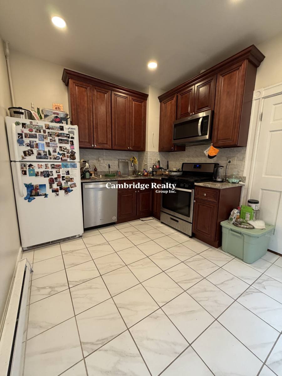 Apartment for rent at 31 Mansfield St #1, Allston, MA 02134