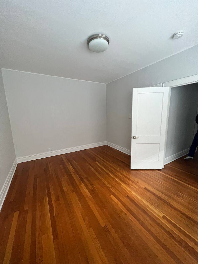 Apartment for rent at 609 Hinman Ave #1I, Evanston, IL 60202