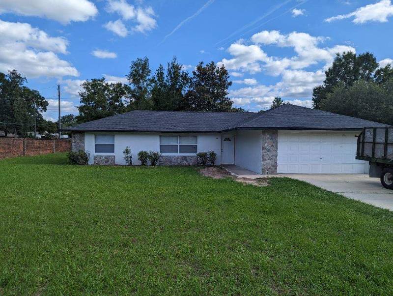 House for rent at 4130 SE 61st Place, Ocala, FL 34476