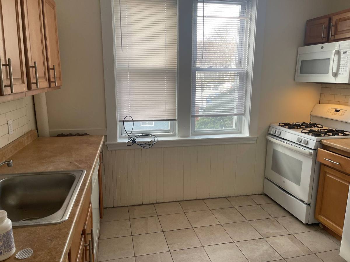 House for rent at 524 Cambridge St #3, Allston, MA 02134