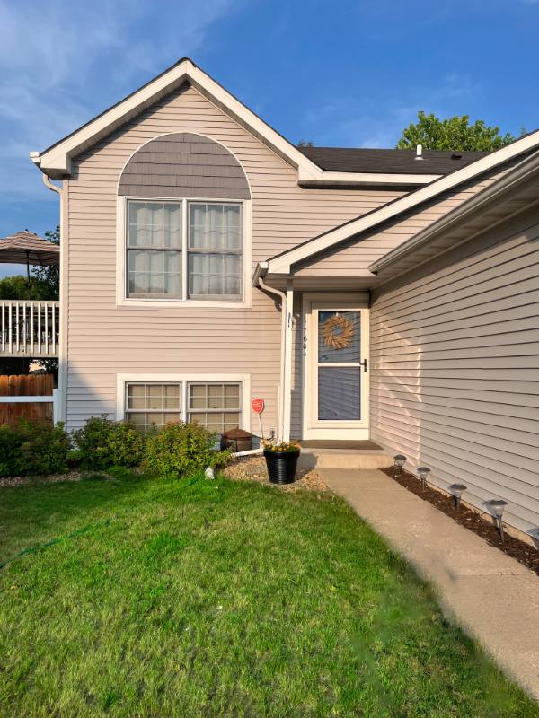House for rent at 17604 Lorence Way, Eden Prairie, MN 55346