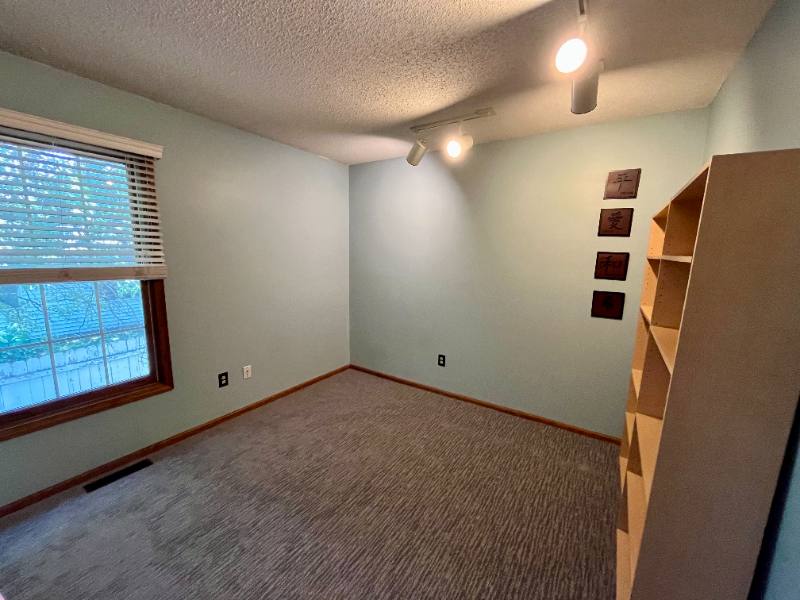 House for rent at 17604 Lorence Way, Eden Prairie, MN 55346