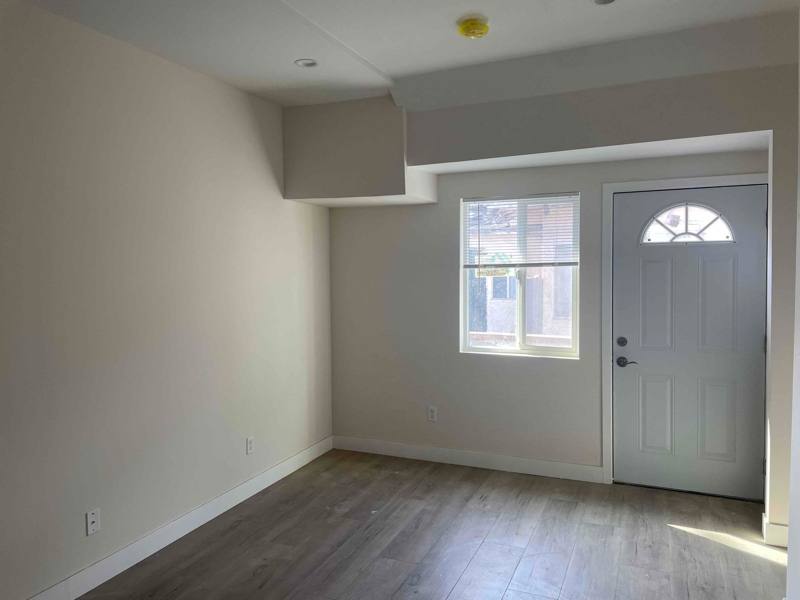 Apartment for rent at 2910 S Budlong Ave, Los Angeles, CA 90007