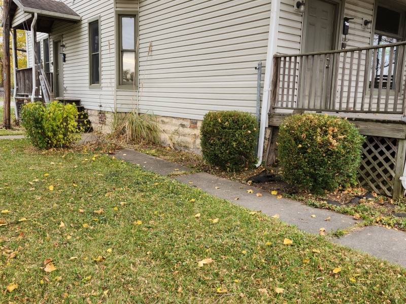 Apartment for rent at 913 S Limestone St, Springfield, OH 45505