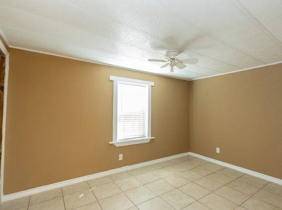 House for rent at 1541 Sandra Circle, Pleasanton, TX 78064