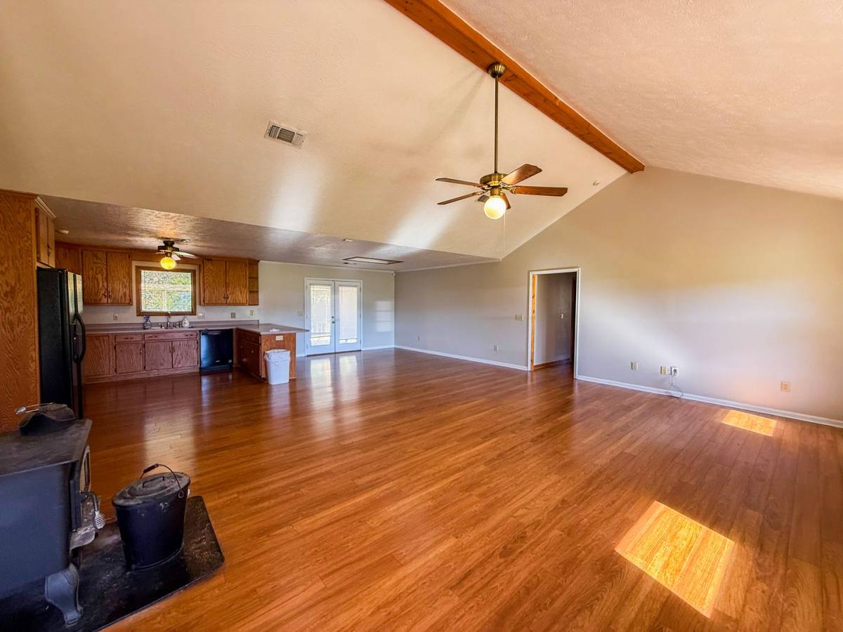 House for rent at 2241 Highway 25 S, Starkville, MS 39759