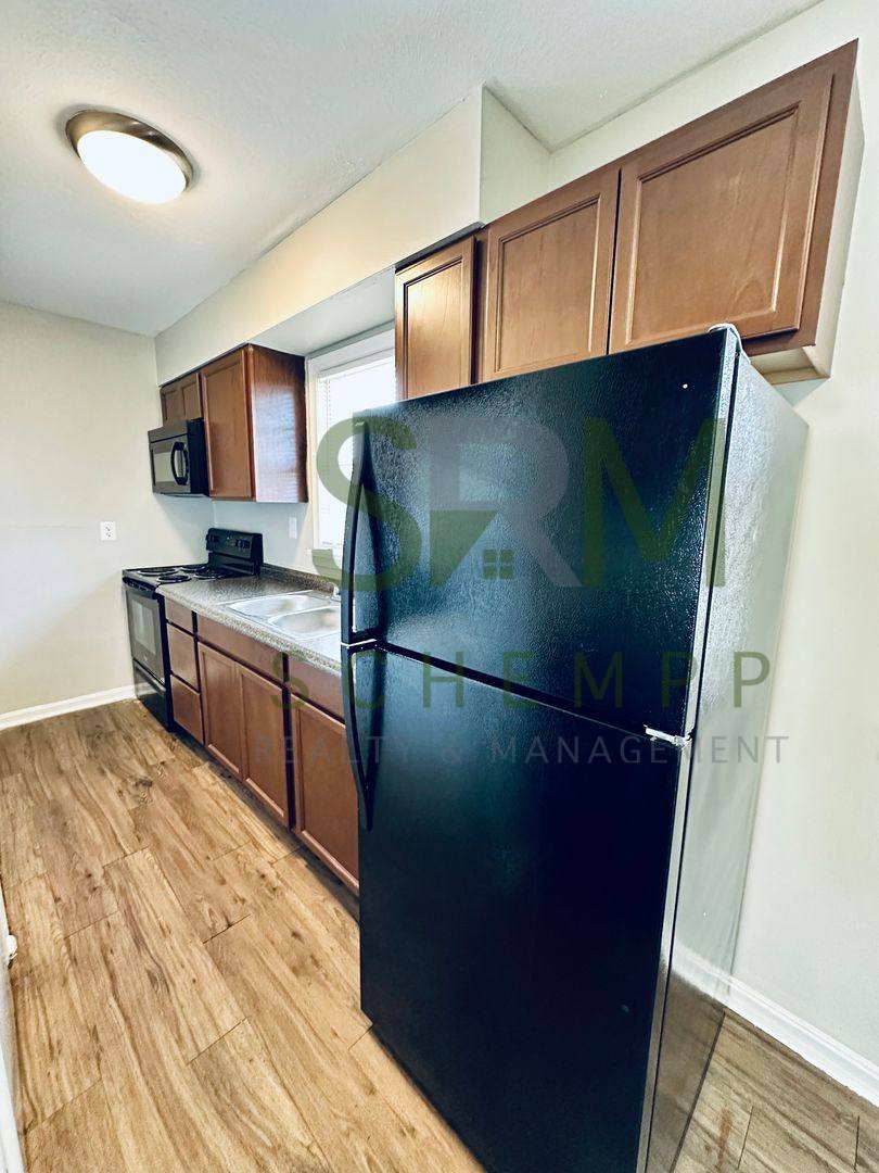 Apartment for rent at 1721 Tempest Way, Louisville, KY 40216