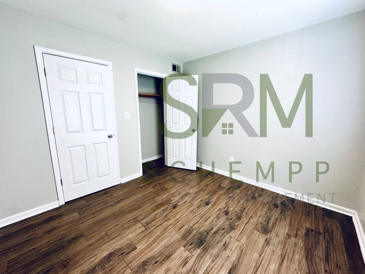 Apartment for rent at 1721 Tempest Way, Louisville, KY 40216