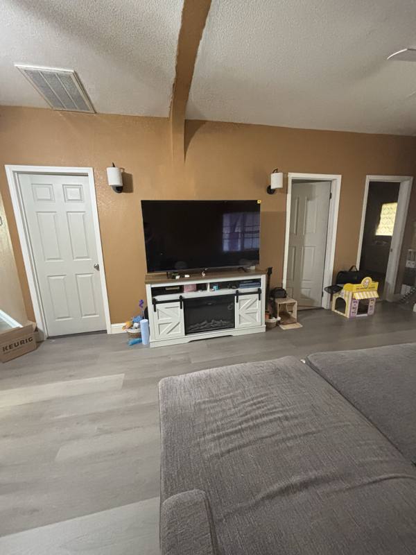 House for rent at 806 Kerr Ave, Modesto, CA 95354