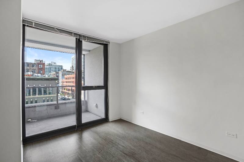 Apartment for rent at 152 W Superior St, Chicago, IL 60654