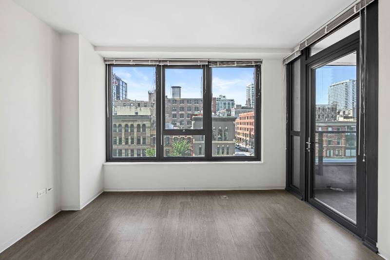 Apartment for rent at 152 W Superior St, Chicago, IL 60654