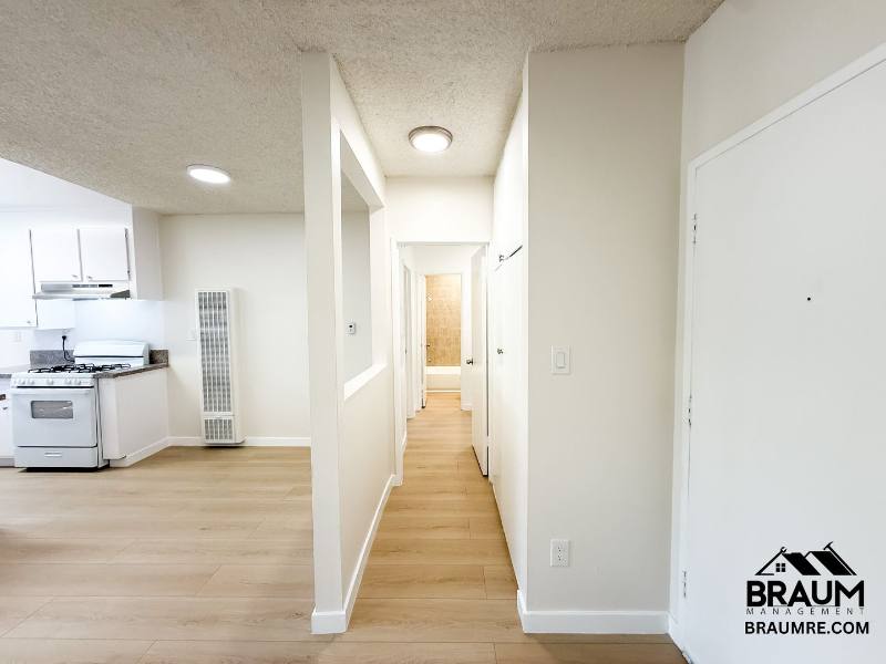 Apartment for rent at 5461 Kester Ave #105, Van Nuys, CA 91411