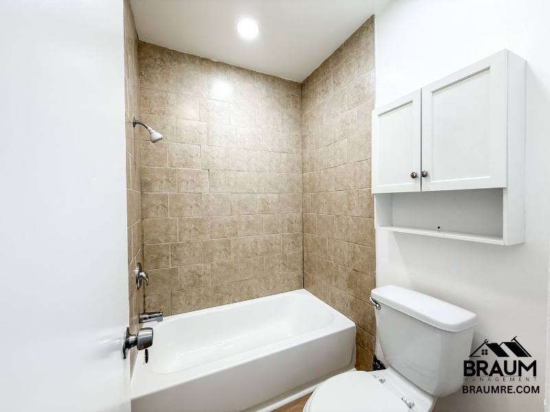 Apartment for rent at 5461 Kester Ave #105, Van Nuys, CA 91411
