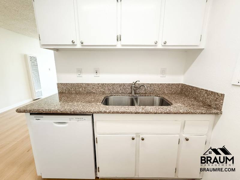 Apartment for rent at 5461 Kester Ave #105, Van Nuys, CA 91411