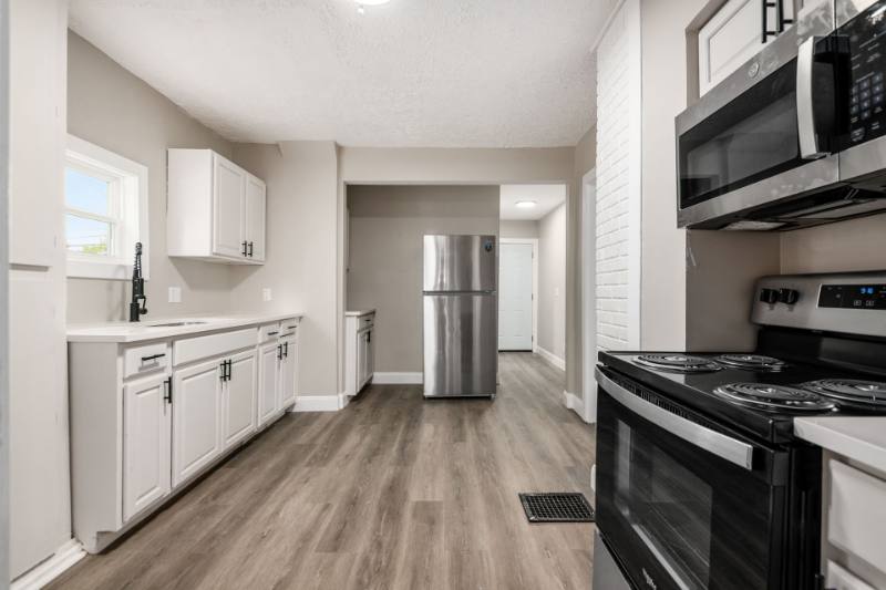 House for rent at 960 Carpenter St, Columbus, OH 43206