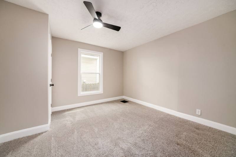 House for rent at 960 Carpenter St, Columbus, OH 43206