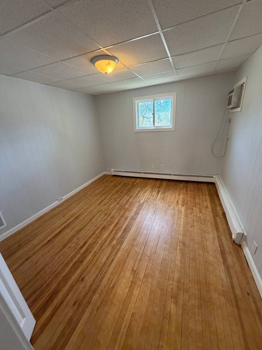 Apartment for rent at 35 Haynes St #1, Worcester, MA 01603