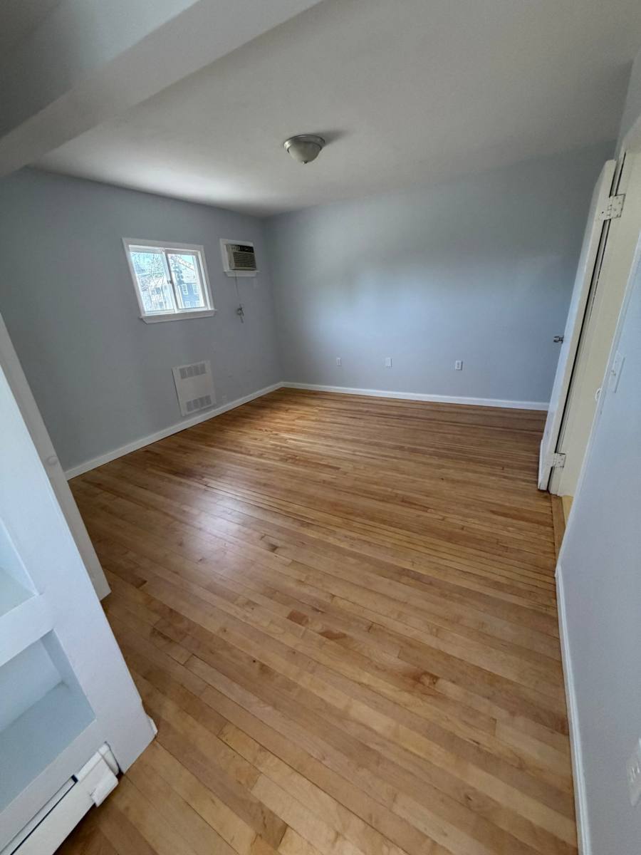 Apartment for rent at 35 Haynes St #1, Worcester, MA 01603