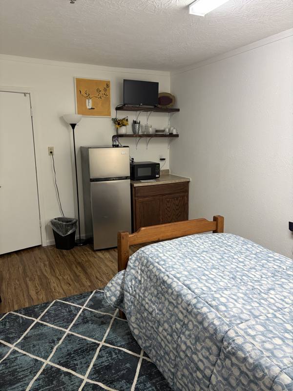 Apartment for rent at 1355 E Main St, Batesville, AR 72501