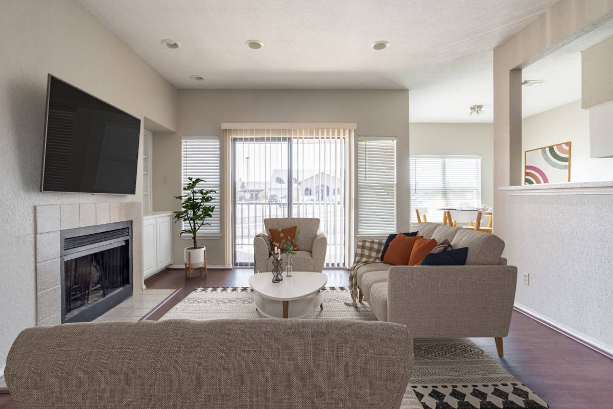 Apartment for rent at 400 E Pearl St #108, Granbury, TX 76048