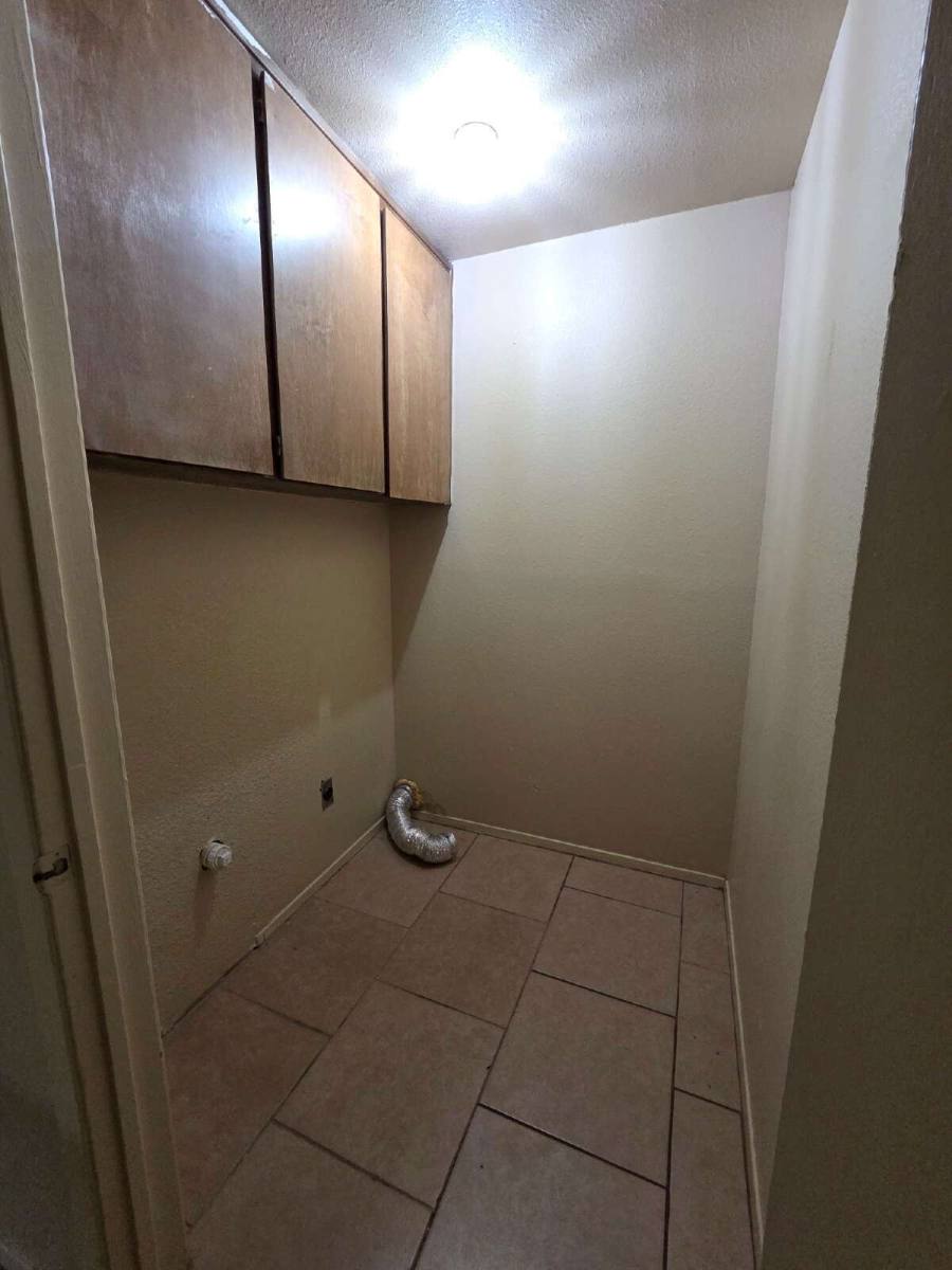 Apartment for rent at 705 N St #A, Weatherford, TX 76086