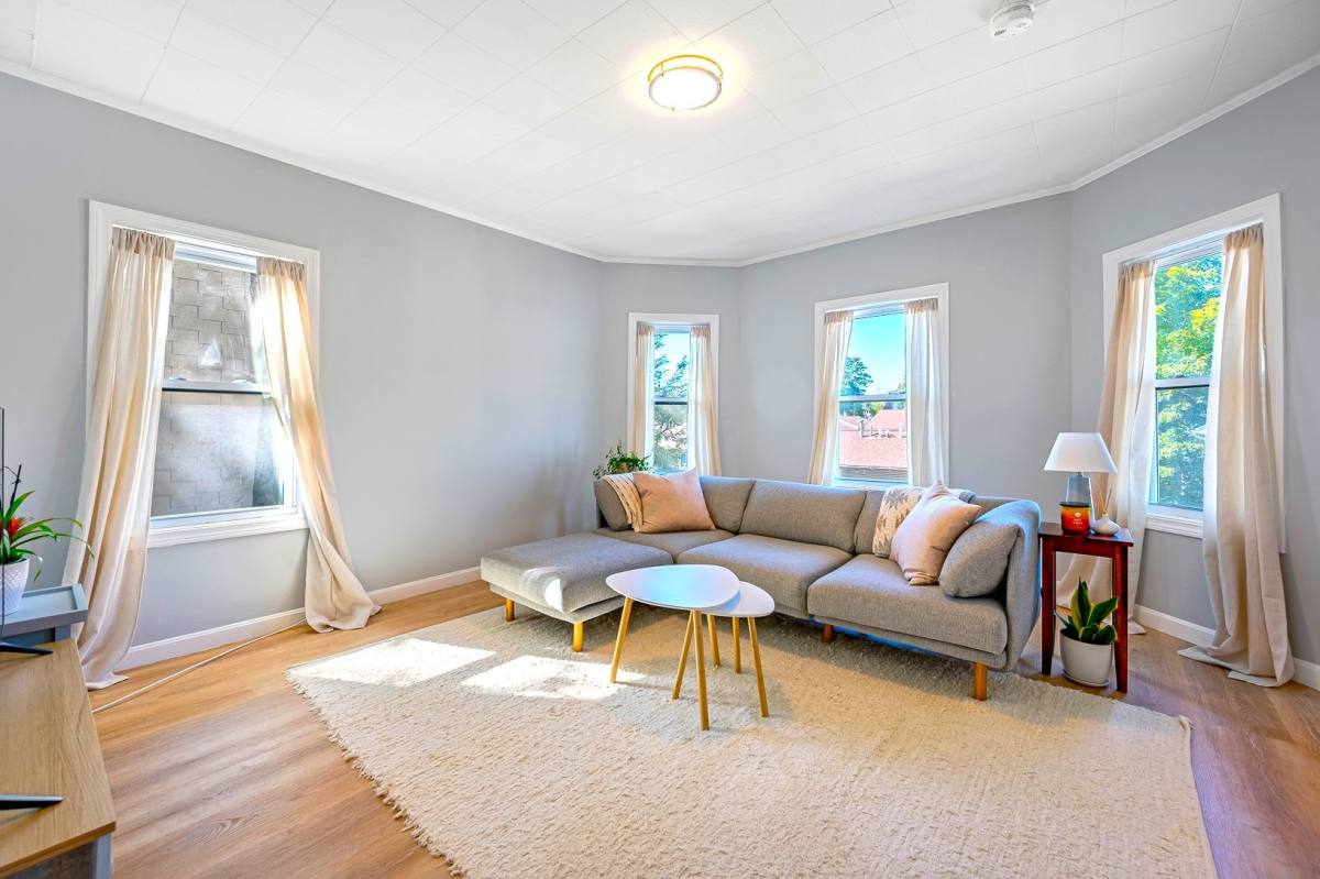 Apartment for rent at 30 Hooper St #2, Worcester, MA 01605