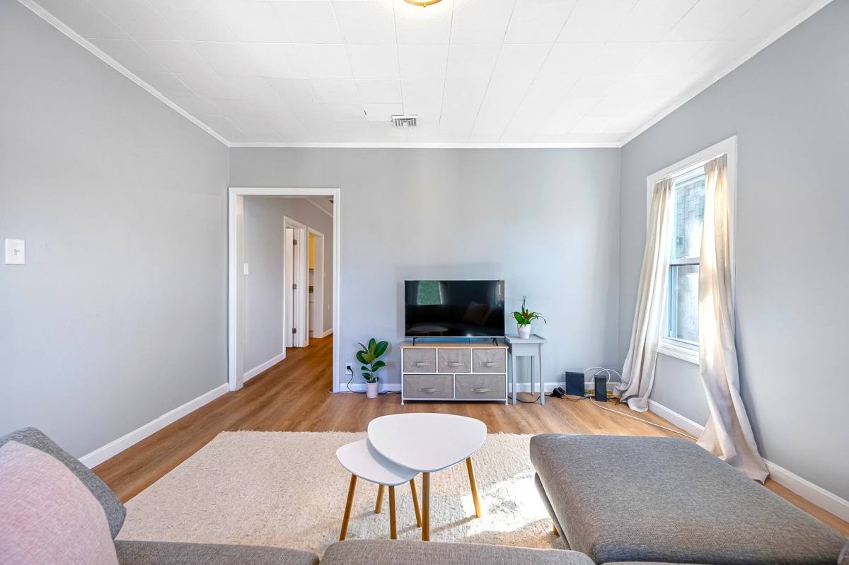 Apartment for rent at 30 Hooper St #2, Worcester, MA 01605