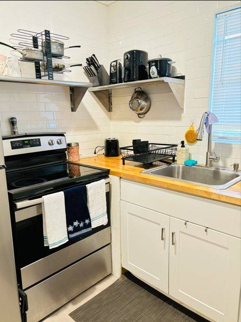 House for rent at 6312 Lake Ave, West Palm Beach, FL 33405