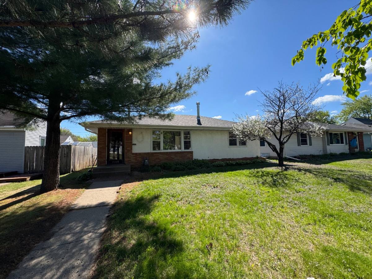 House for rent at 7305 3rd Ave S, Minneapolis, MN 55423