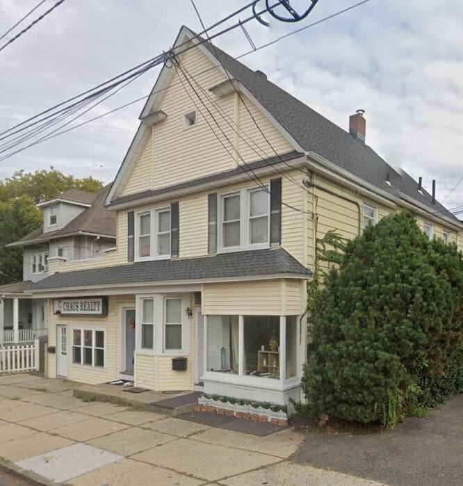 Apartment for rent at 270 Terrace Ave, Hasbrouck Heights, NJ 07604