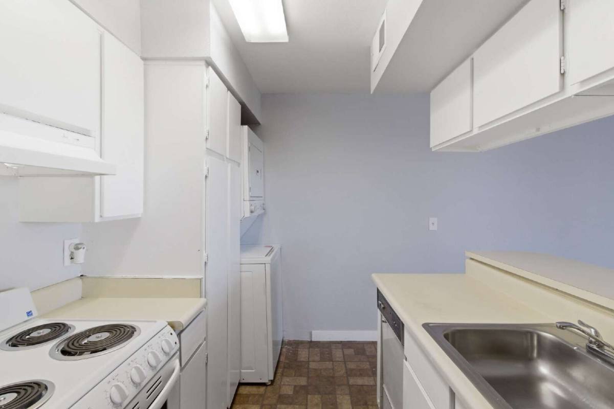 Apartment for rent at 2221 W Bonanza Rd #28, Las Vegas, NV 89106