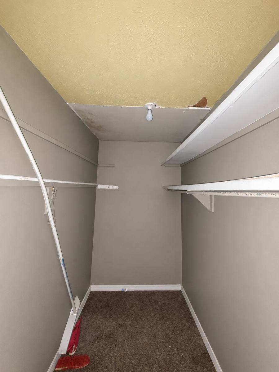Apartment for rent at 1701 1702 Jamestown Way, Jackson, MS 39211