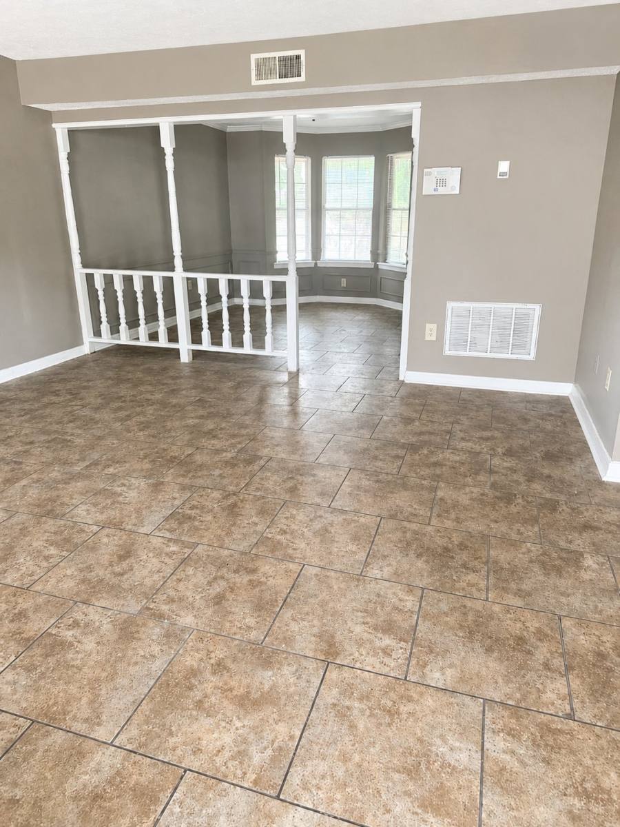 Apartment for rent at 1701 1702 Jamestown Way, Jackson, MS 39211