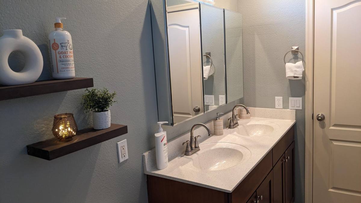 Townhouse for rent at 2402 E 5th St #1460, Tempe, AZ 85288
