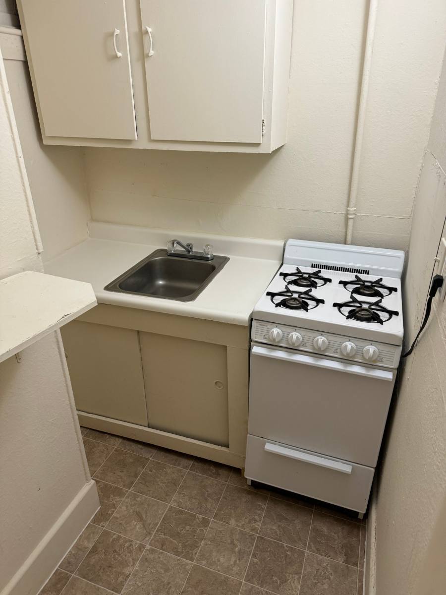 Apartment for rent at 215 Main St #2J, East Falmouth, MA 02536