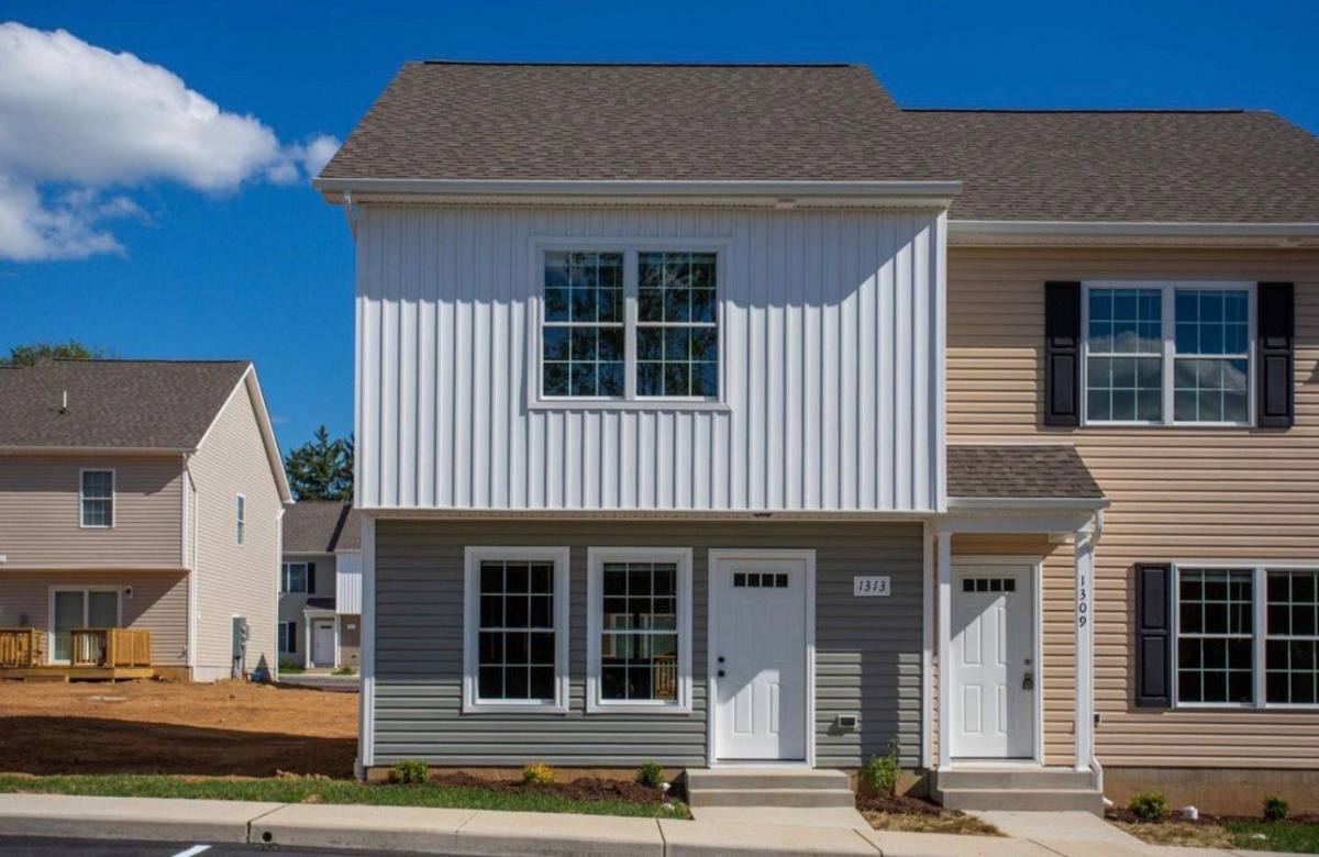 Townhouse for rent at 1313 Owen Lane, Harrisonburg, VA 22802