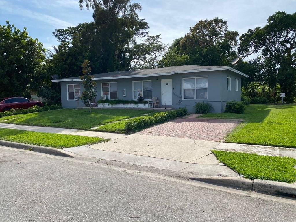 Apartment for rent at 37280 Okeechobee Ave #21, Canal Point, FL 33438