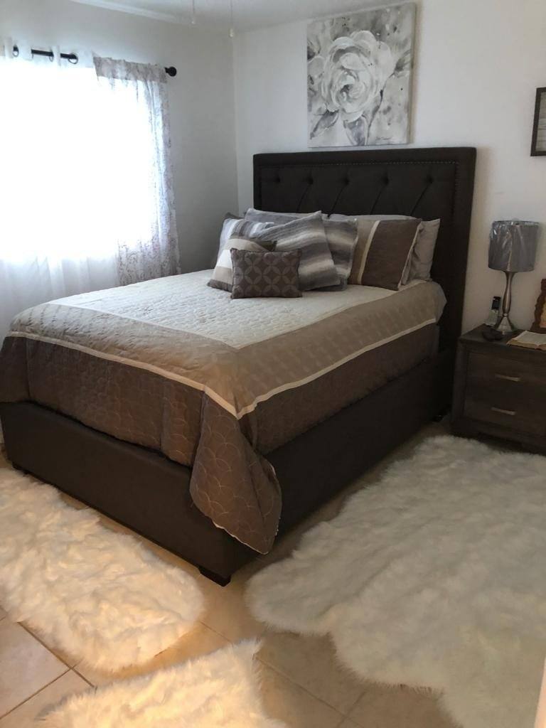 Apartment for rent at 37280 Okeechobee Ave #21, Canal Point, FL 33438