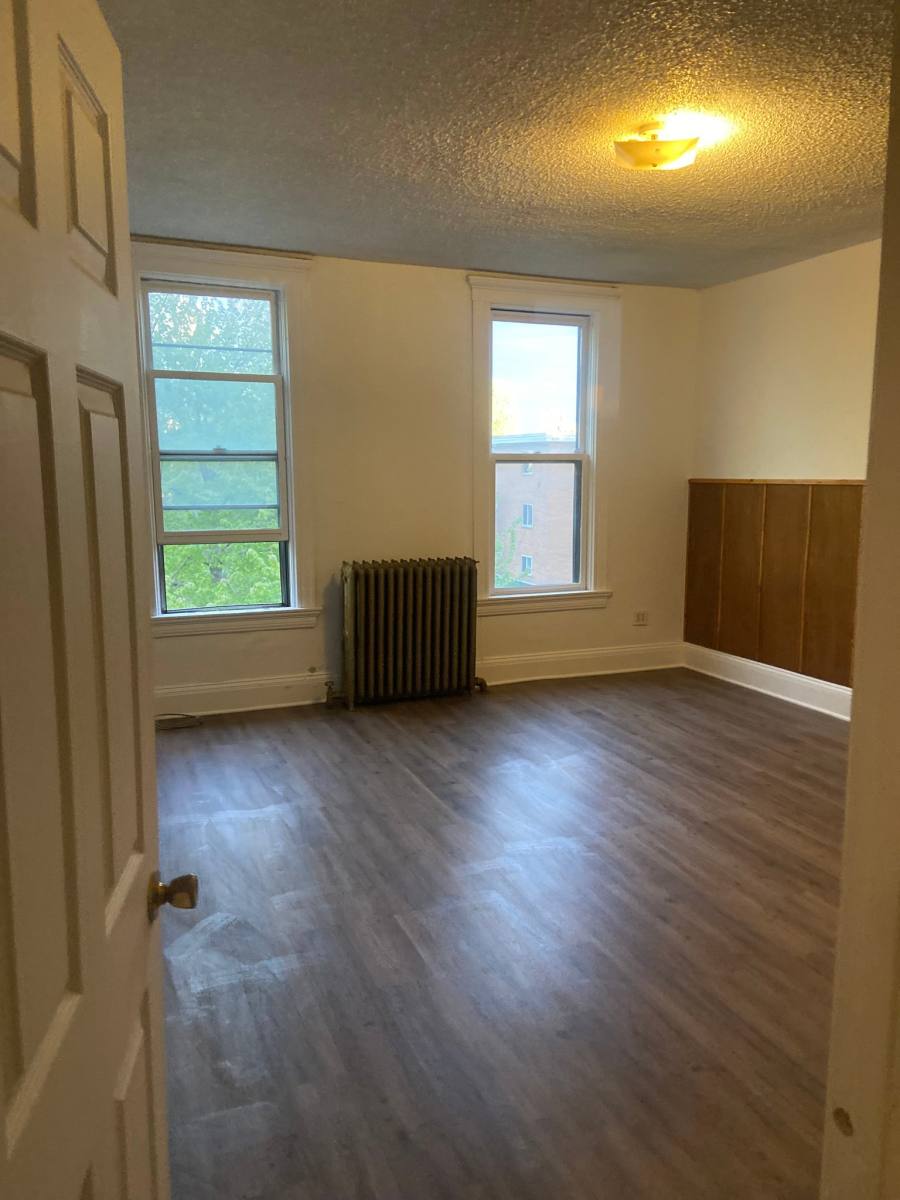 Apartment for rent at 320 Fuller Ave #1, Saint Paul, MN 55103
