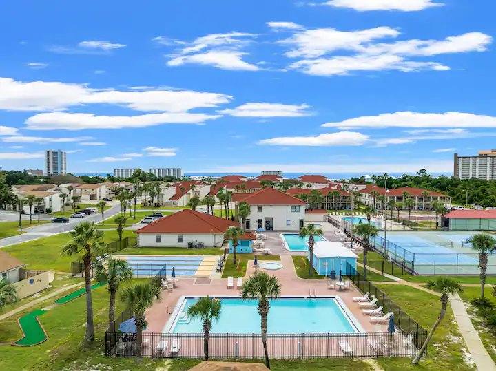 Townhouse for rent at 17462 Front Beach Rd #6B5, Panama City Beach, FL 32413