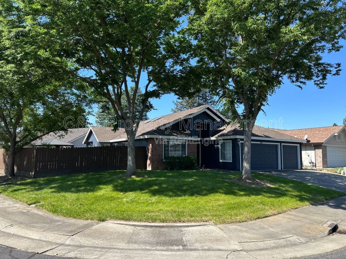 House for rent at 5926 Palm Springs Court, Elk Grove, CA 95758