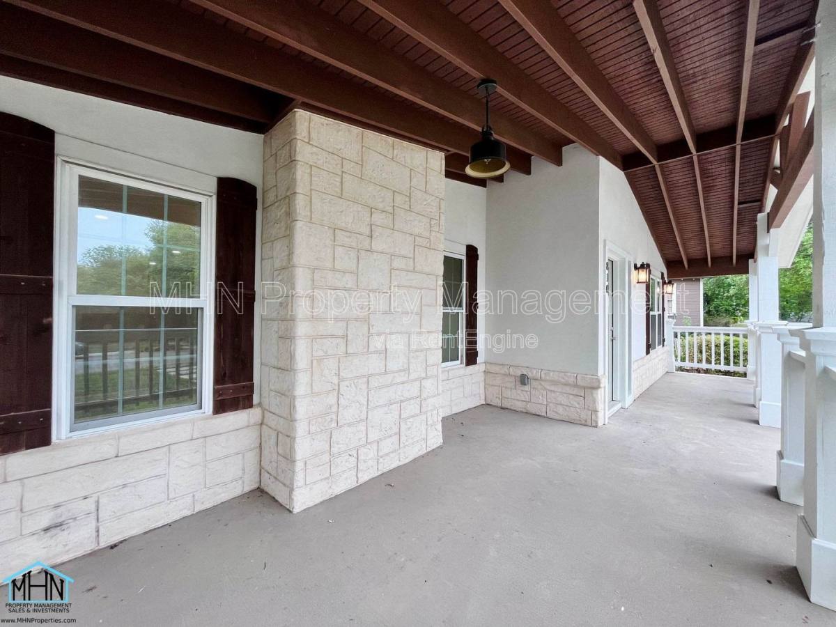 House for rent at 810 Elizabeth Rd, San Antonio, TX 78209