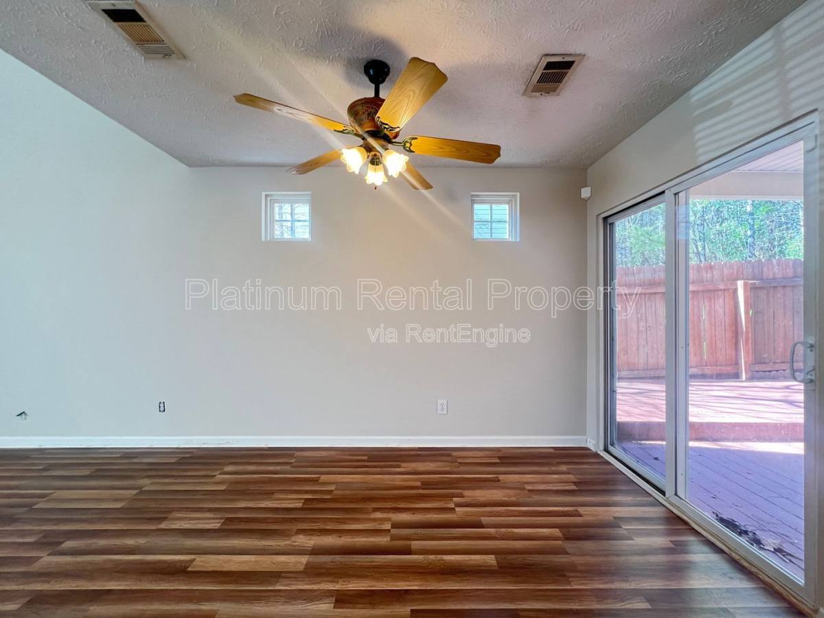 House for rent at 231 Oak Grove Way, Acworth, GA 30102