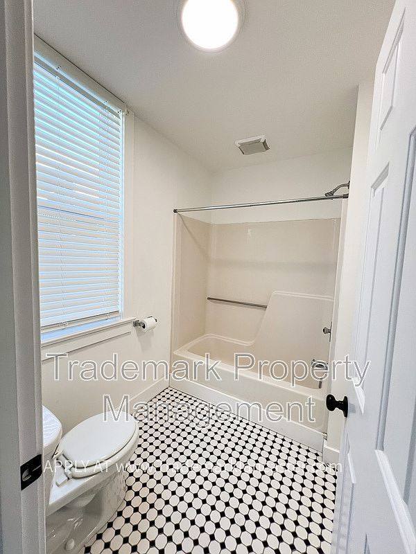 Apartment for rent at 28 N State St #2, Ephrata, PA 17522