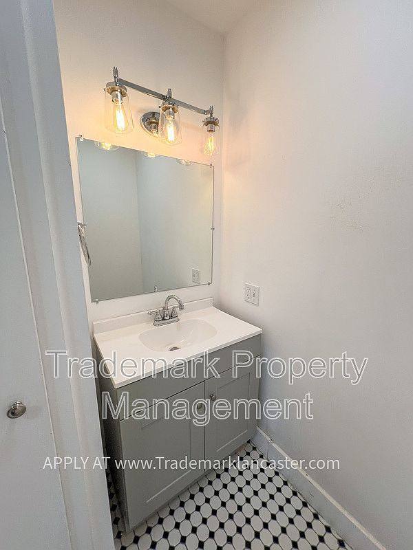 Apartment for rent at 28 N State St #2, Ephrata, PA 17522