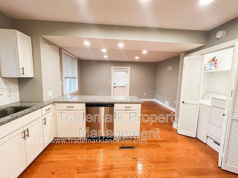 Apartment for rent at 28 N State St #2, Ephrata, PA 17522